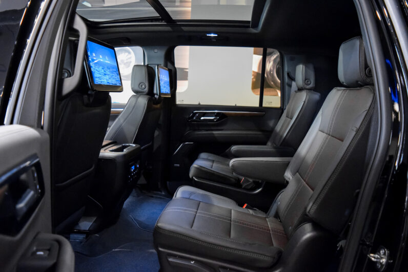 Chevrolet  Suburban High Country lleno