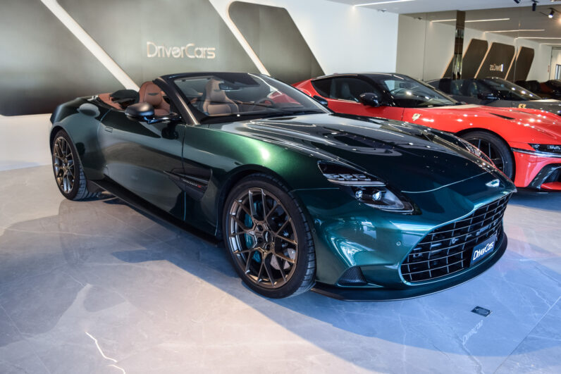 Aston Martin Vanquish Volante