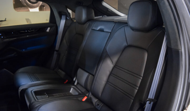 Porsche Cayenne Coupé Turbo E-Hybrid GT lleno