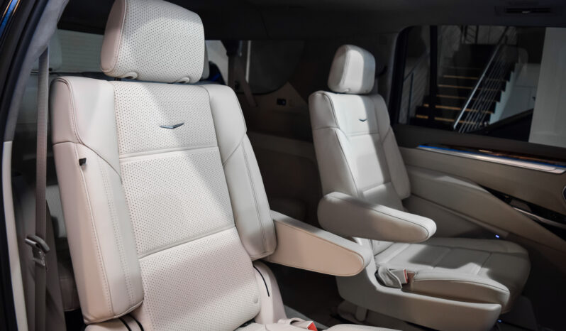 Cadillac Escalade 6.2 V8 Platinum Sport ESV lleno