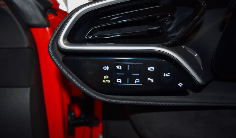 Ferrari 296 GTS lleno