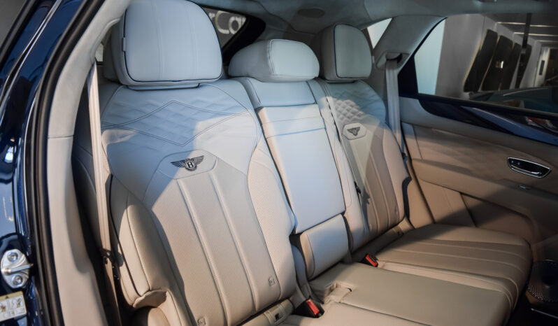 Bentley Bentayga Atelier Edition lleno