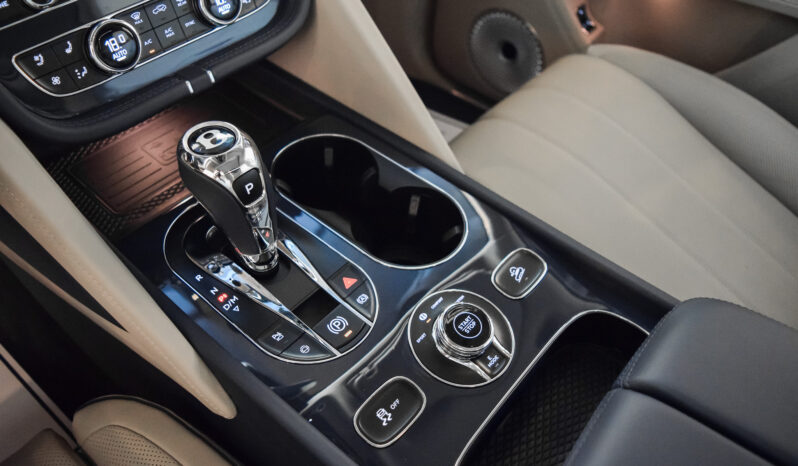 Bentley Bentayga Atelier Edition lleno