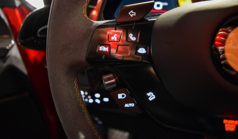 Ferrari Purosangue lleno