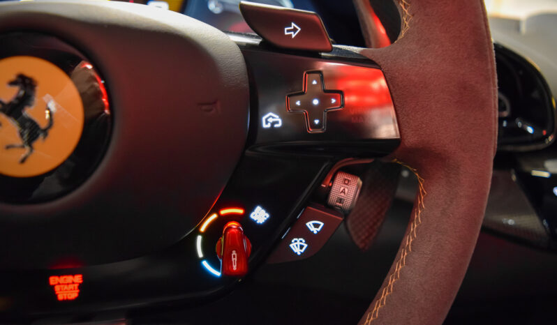 Ferrari Purosangue lleno