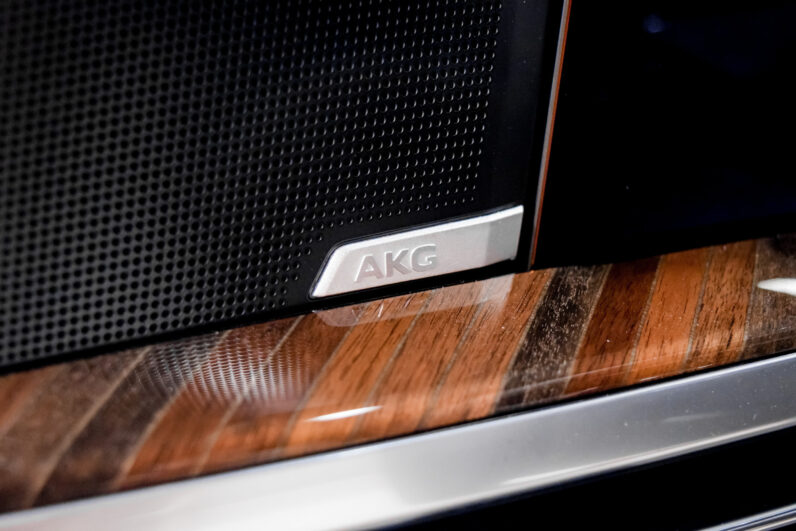 Cadillac Escalade 6.2 V8 Platinum Sport ESV lleno