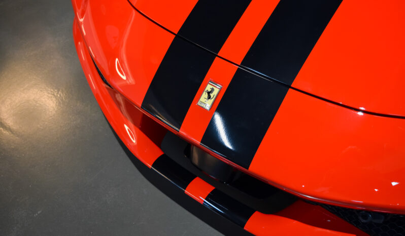 Ferrari 296 GTS lleno