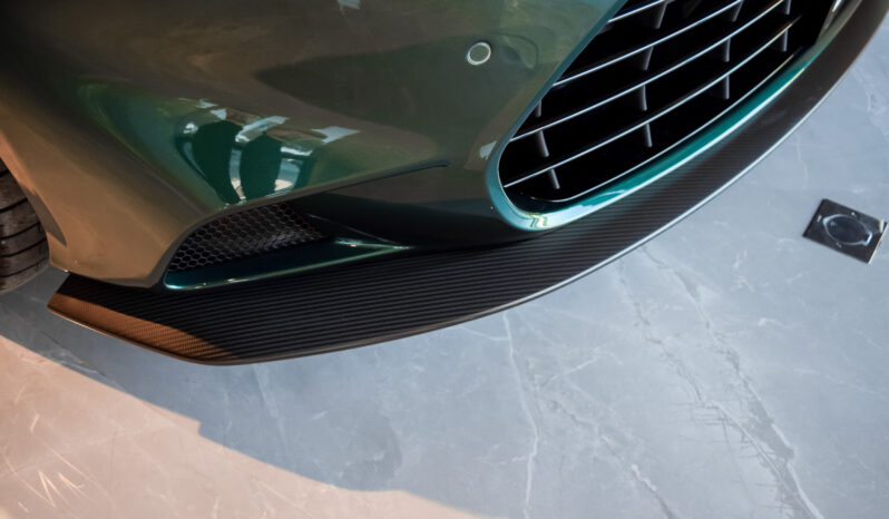Aston Martin Vanquish Volante lleno