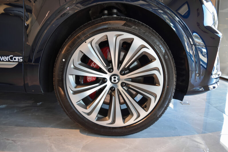 Bentley Bentayga Atelier Edition lleno