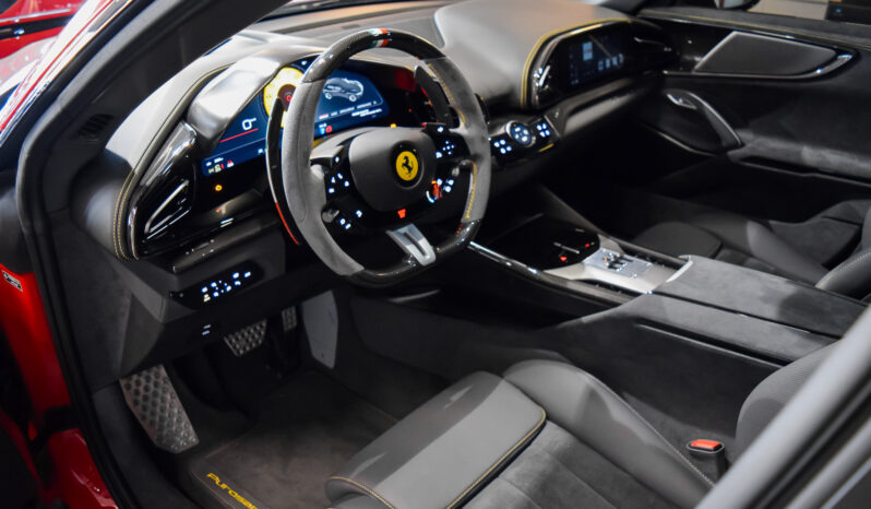 Ferrari Purosangue lleno