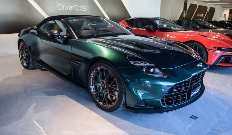 Aston Martin Vanquish Volante lleno