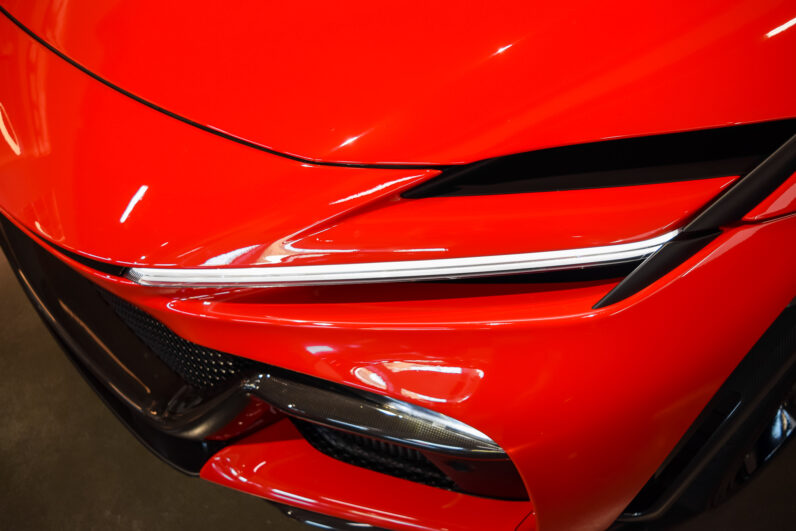 Ferrari Purosangue lleno
