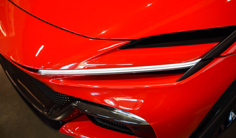 Ferrari Purosangue lleno