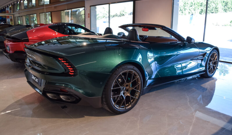 Aston Martin Vanquish Volante lleno