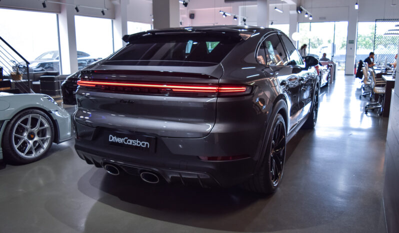 Porsche Cayenne Coupé Turbo E-Hybrid GT lleno