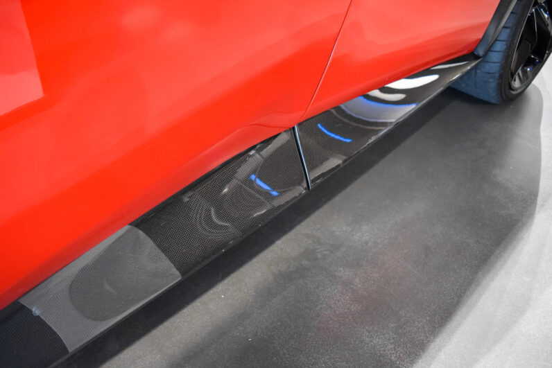 Ferrari Purosangue lleno