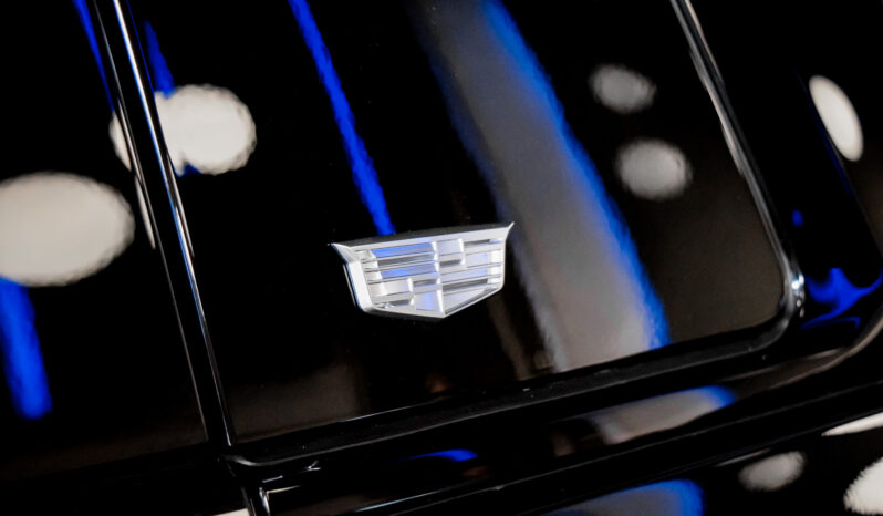Cadillac Escalade 6.2 V8 Platinum Sport ESV lleno