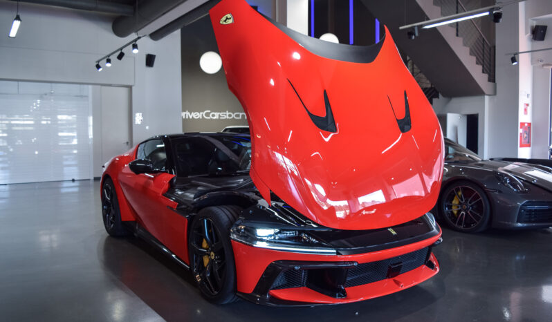 Ferrari 12 Cillindri lleno