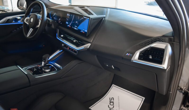 BMW XM 50e lleno