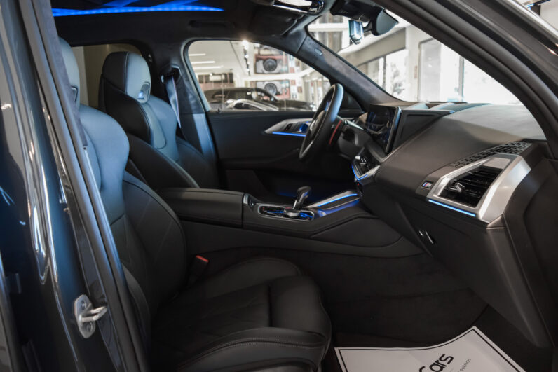 BMW XM 50e lleno