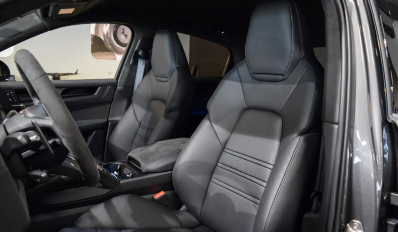 Porsche Cayenne Coupé Turbo E-Hybrid GT lleno