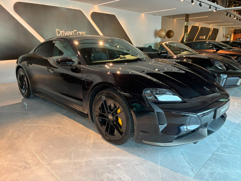 Porsche Taycan Turbo S