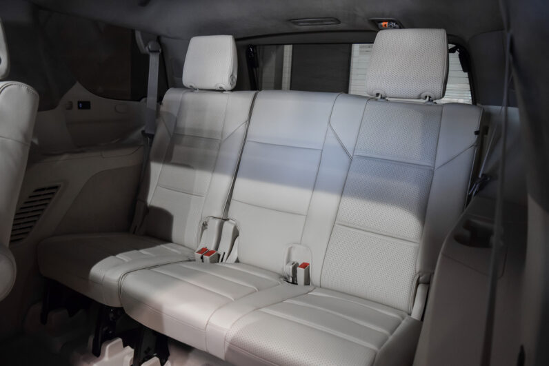 Cadillac Escalade 6.2 V8 Platinum Luxury SWB lleno