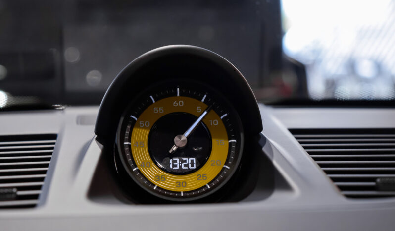 Porsche 911 Turbo S Cabriolet lleno