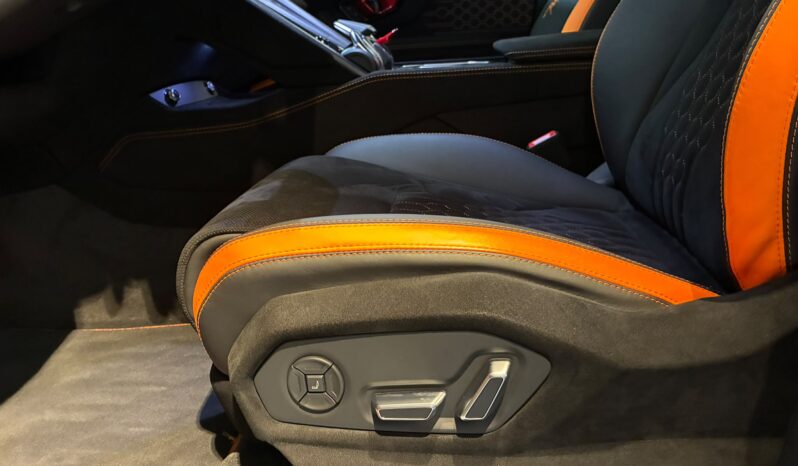 Lamborghini Urus Performante lleno