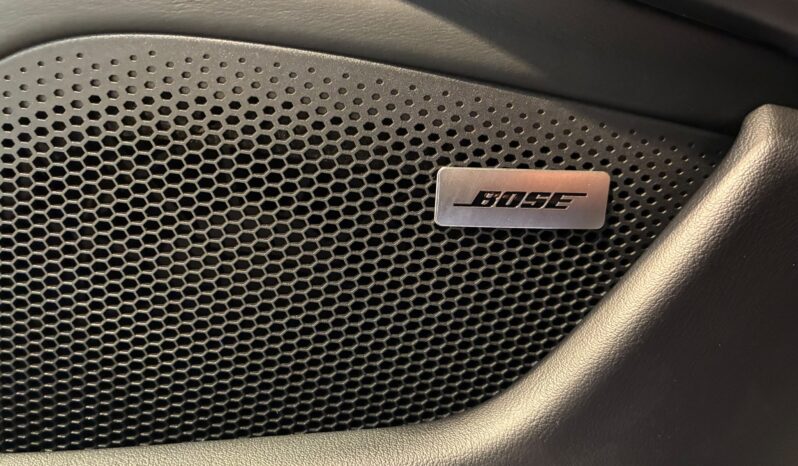 Porsche Taycan Turbo S lleno