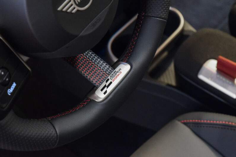 Mini Cooper S JCW lleno