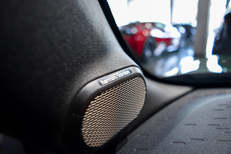 Mini John Cooper Works Cabrio lleno
