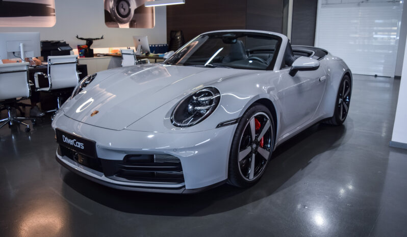Porsche 911 Carrera 4 S Cabrio lleno