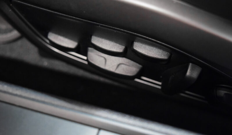 Porsche 911 Carrera 4 S Cabrio lleno