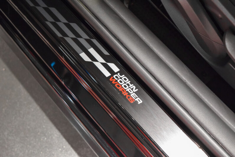 Mini Cooper S JCW lleno