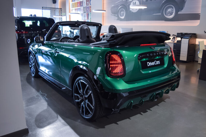 Mini John Cooper Works Cabrio lleno