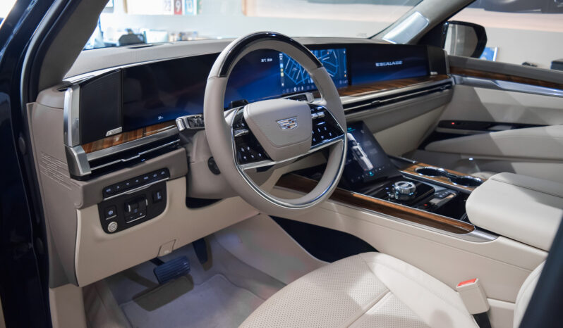 Cadillac Escalade 6.2 V8 Platinum Luxury SWB lleno