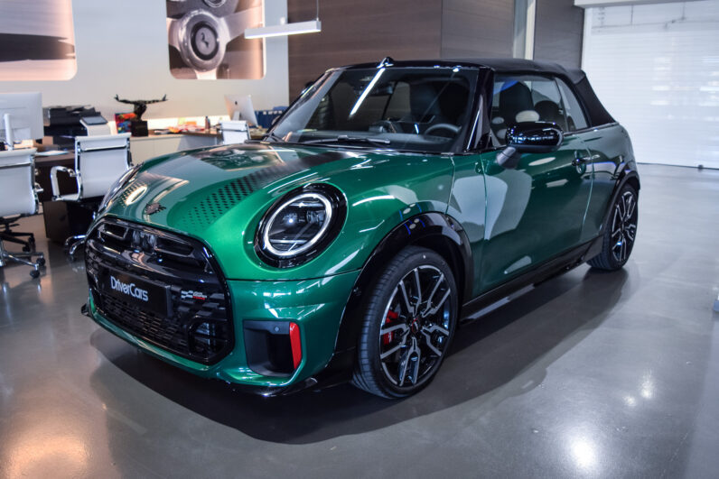 Mini John Cooper Works Cabrio lleno