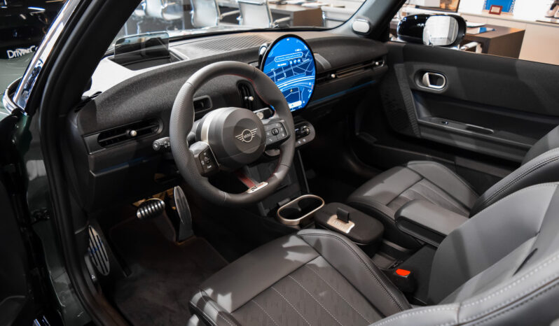 Mini John Cooper Works Cabrio lleno