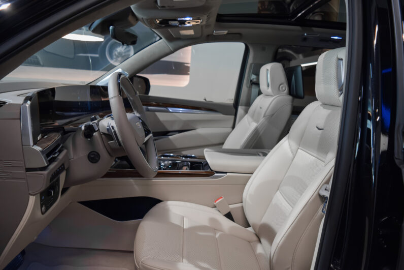 Cadillac Escalade 6.2 V8 Platinum Luxury SWB lleno