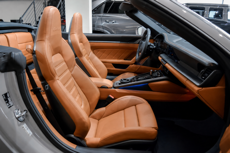 Porsche 911 Turbo S Cabriolet lleno
