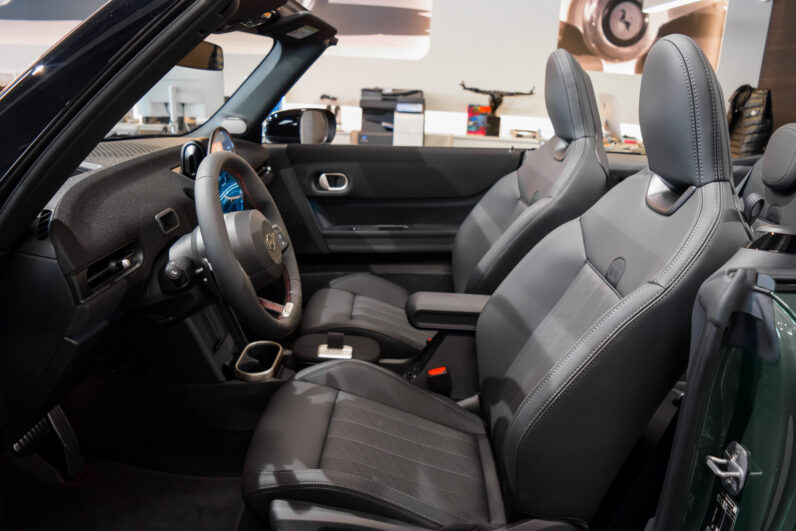Mini John Cooper Works Cabrio lleno