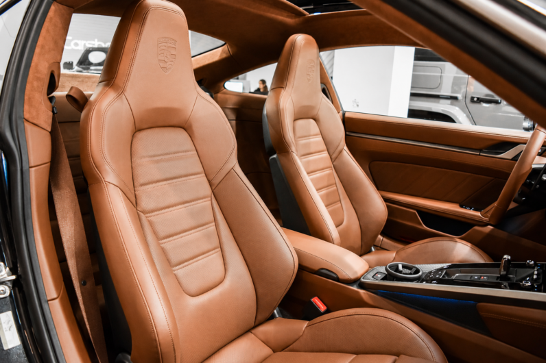 Porsche 911 Turbo S lleno