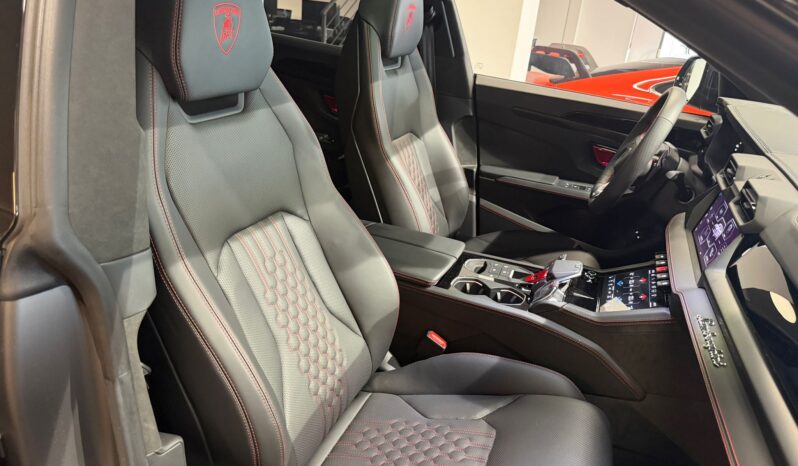 Lamborghini Urus SE lleno