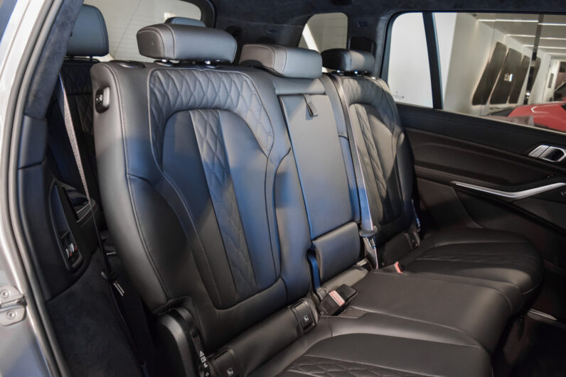 BMW X7 40d M Sport Pro 7P lleno