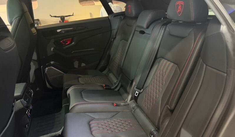 Lamborghini Urus SE lleno
