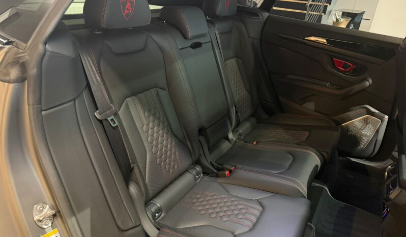 Lamborghini Urus SE lleno