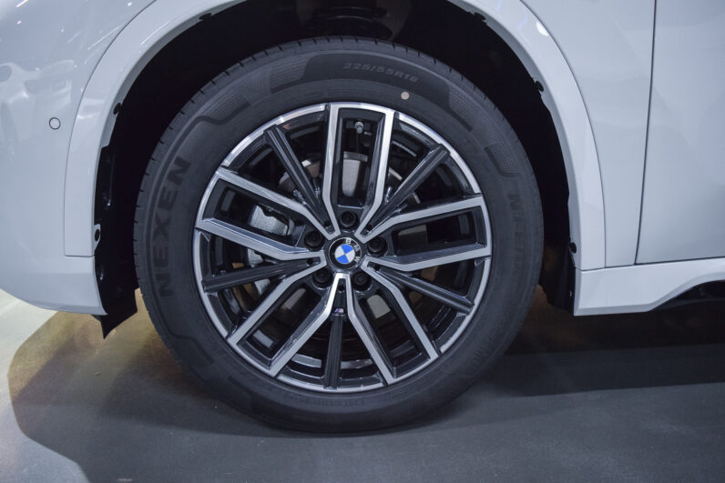 BMW X1 18d M Sport lleno