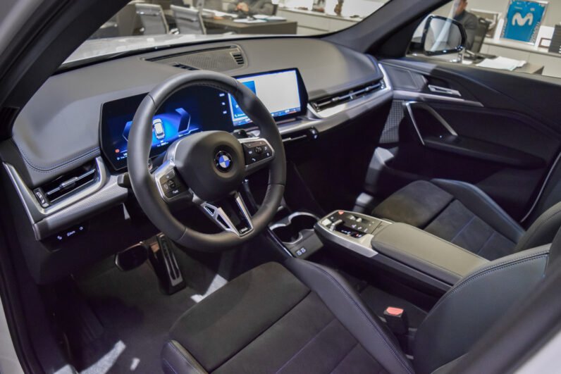 BMW X1 18d M Sport lleno