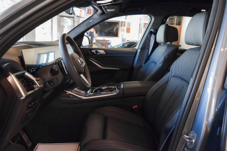 BMW X7 40d M Sport Pro 7P lleno